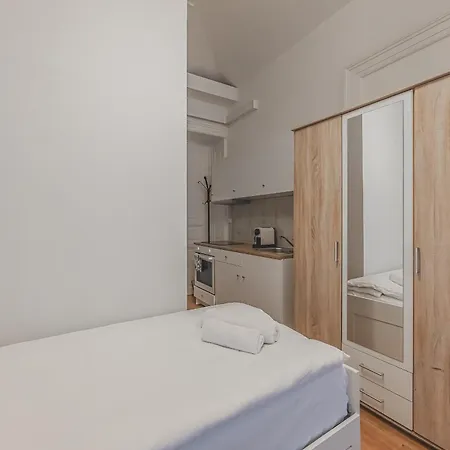 아파트 Walk To Old Town Flat, Kitchen, New Bathroom *