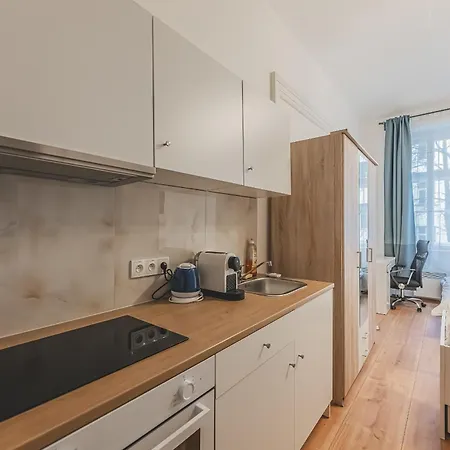 Walk To Old Town Flat, Kitchen, New Bathroom Appartamento Praga
